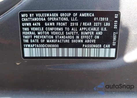 2013 Volkswagen Passat 2.5L S z USA, uszkodzony, nr VIN 1VWAP7A33DC083930